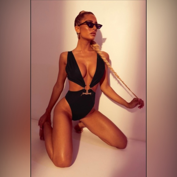 Black Hammered Trim Deep Plunge Cut Out Swimsuit - Picture 1 of 3